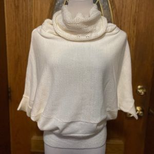 #772 Mandee Cowl neck sweater nwot